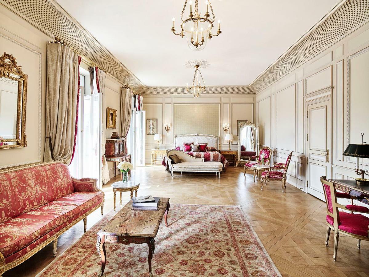 Suite Versailles con vistas al parque
